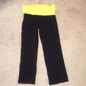 Forever 21 crop flare leggings